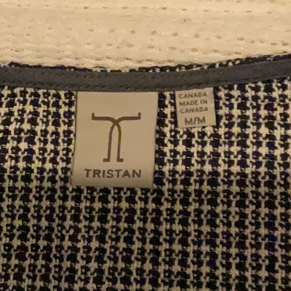 Blazer - Picture 3 of 5